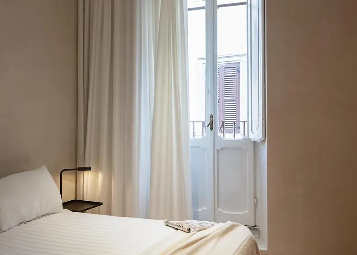 P10 Design Affittacamere 4*