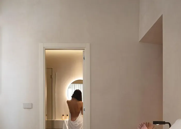 P10 Design Affittacamere 4*